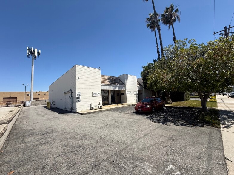 524 S Vermont Ave, Glendora, CA à vendre - Photo du bâtiment - Image 3 de 5