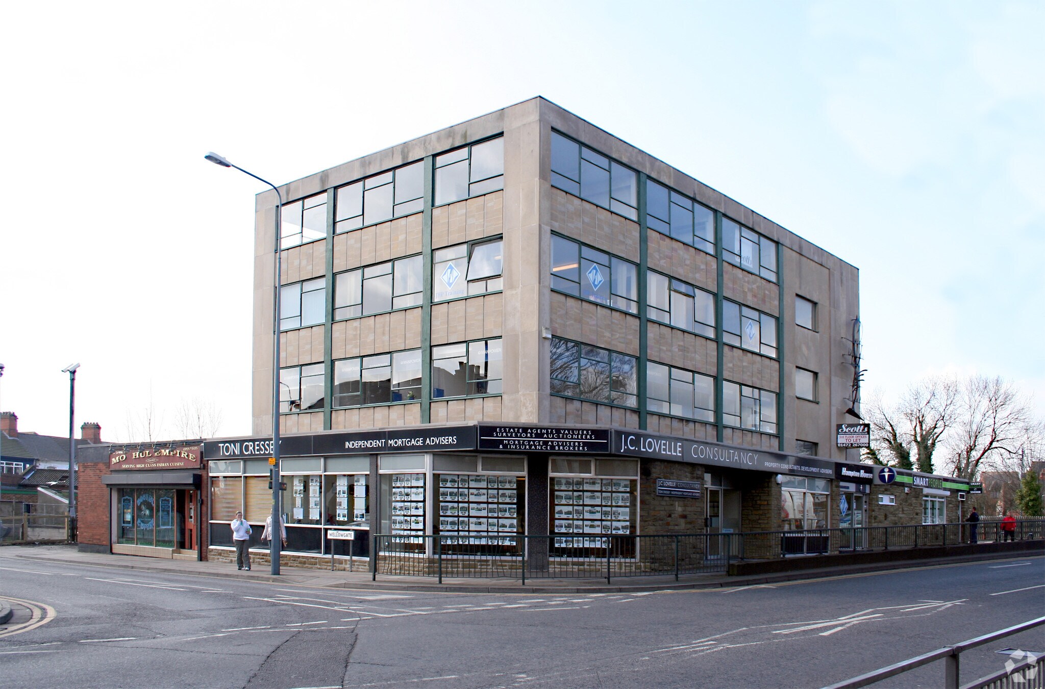 Church Ln, Grimsby for lease Primary Photo- Image 1 of 8