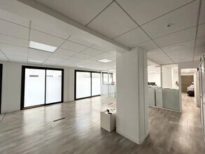 35-37 Rue Louis Guérin, Villeurbanne for lease Building Photo- Image 1 of 10