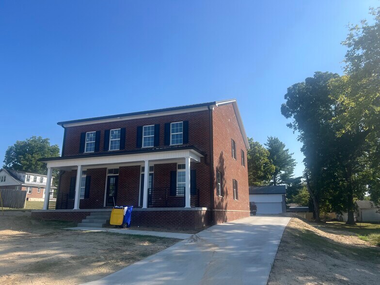 205 Walker St, Franklin, KY à louer - Photo du bâtiment - Image 3 de 18