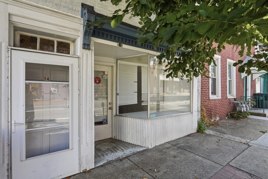 54 E Franklin St, Hagerstown, MD for lease - Building Photo - Image 1 of 8