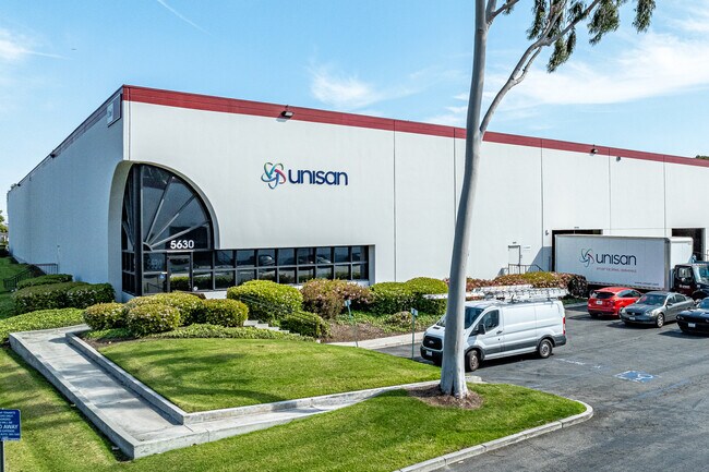 Plus de détails pour 5630-5678 Bandini Blvd, Bell, CA - Industriel à louer