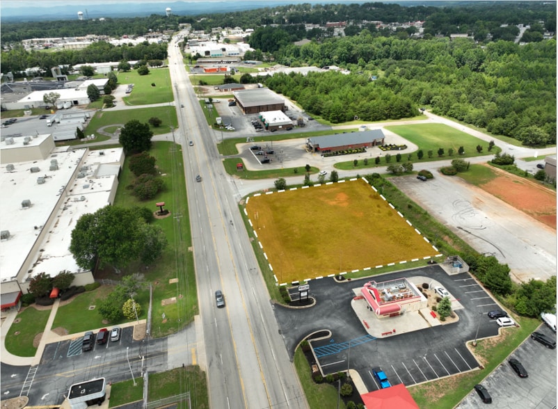 403 Buncombe rd, Greer, SC for lease - Building Photo - Image 3 of 4