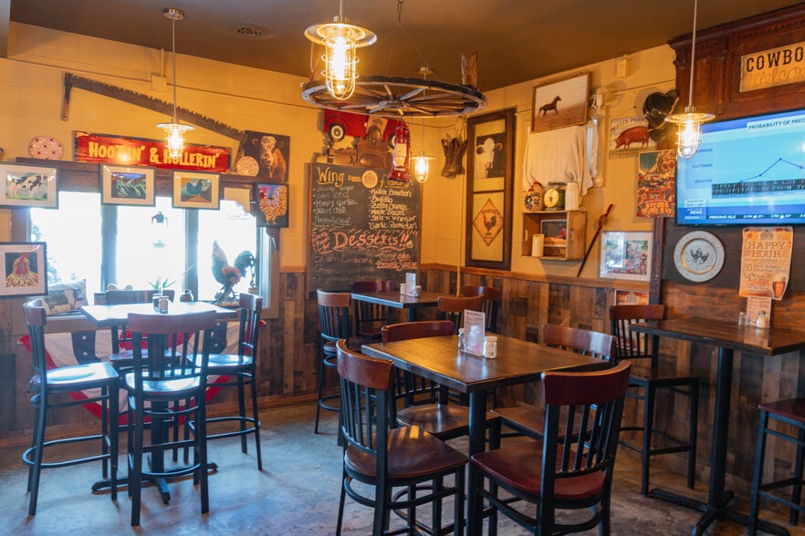 690 Bath Rd, Wiscasset, ME for lease - Building Photo - Image 3 of 12