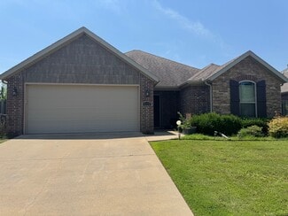 More details for 3 Occupied Residential Homes - Group 1 – Specialty for Sale, Rogers, AR