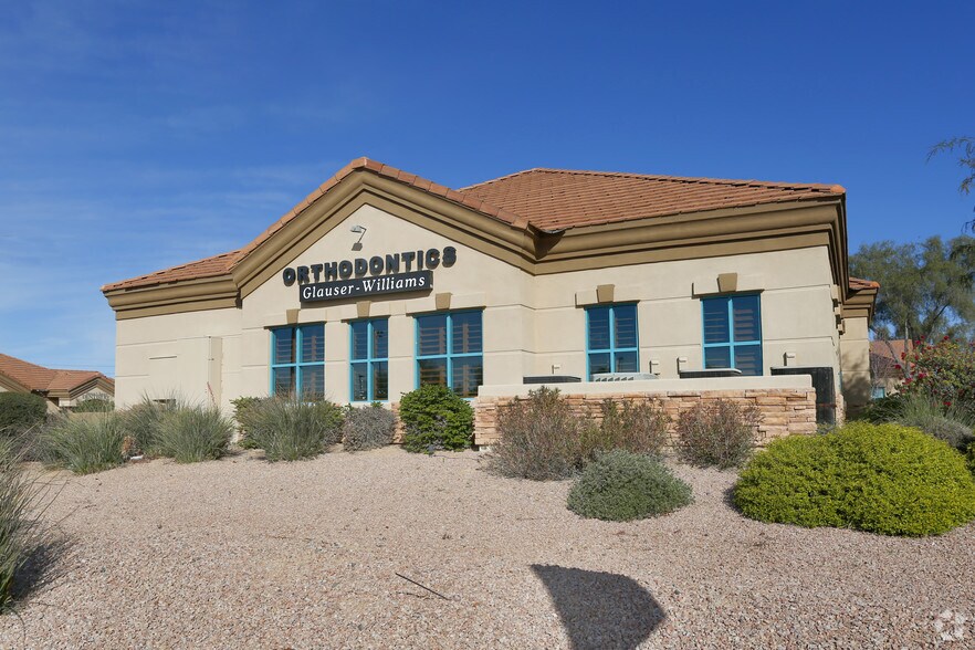 6848 E Brown Rd, Mesa, AZ à vendre - Photo du bâtiment - Image 3 de 11