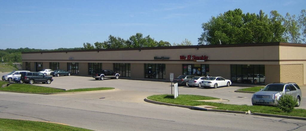 744-A-744-H W Stadium Blvd, Jefferson City, MO for lease Primary Photo- Image 1 of 5