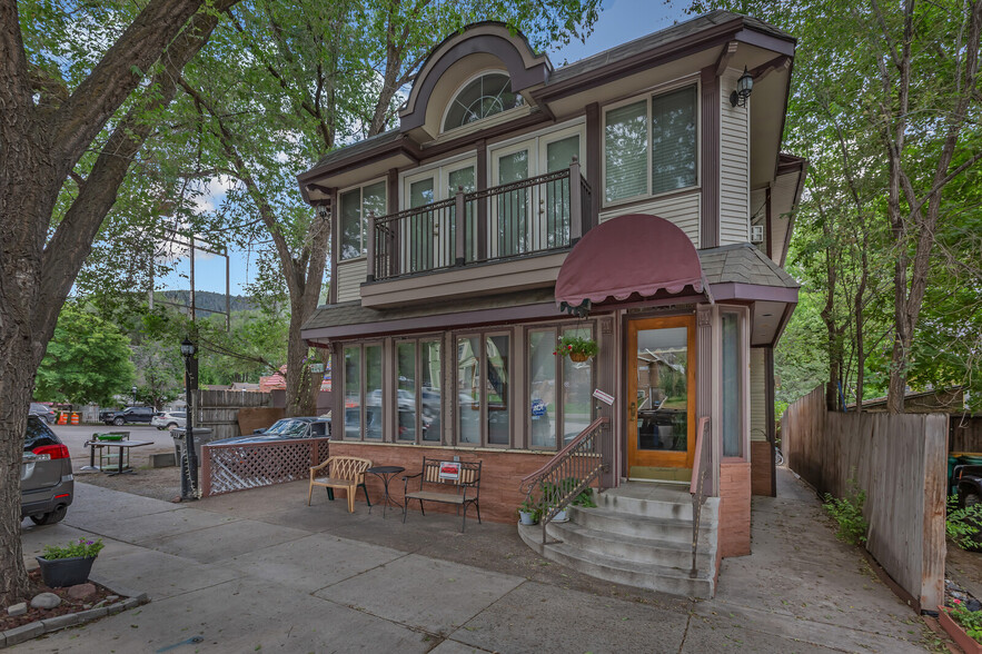 1023 Grand Ave, Glenwood Springs, CO for sale - Primary Photo - Image 1 of 1