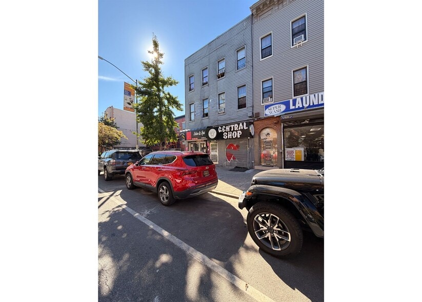 378 Central Ave, Brooklyn, NY for sale - Building Photo - Image 2 of 2
