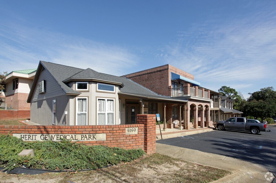 6160 N Davis Hwy, Pensacola, FL à vendre - Photo du bâtiment - Image 3 de 3