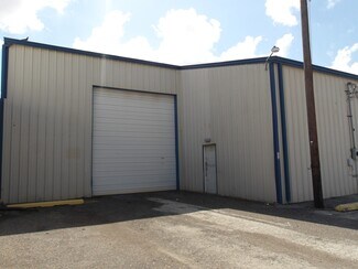 Plus de détails pour 2115 N 77 Sunshine Strip, Harlingen, TX - Industriel à louer