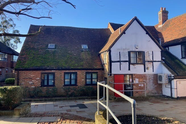 2 The Courtyard, Denmark Street, Wokingham à louer - Photo du bâtiment - Image 1 de 3