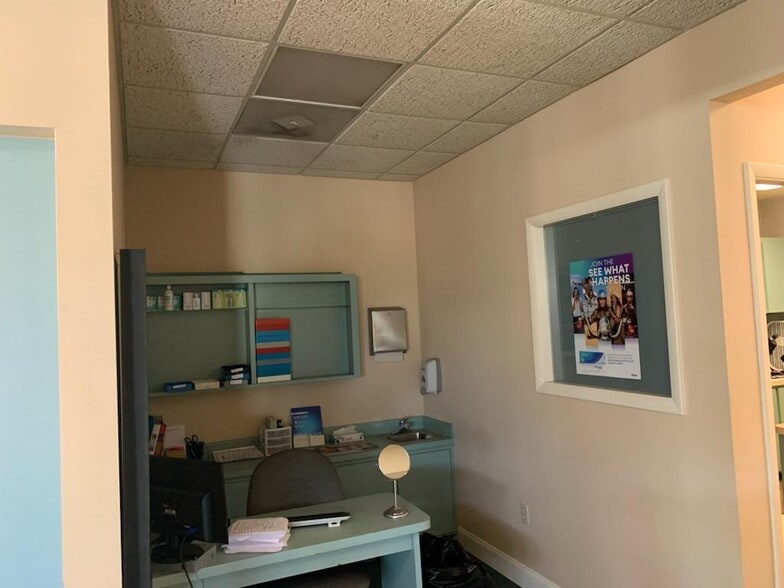 516 Ohio Ave S, Live Oak, FL à vendre - Photo du bâtiment - Image 2 de 21