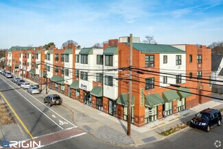 Plus de détails pour 701 Prospect Ave, Westbury, NY - Bureau/Commerce de détail, Commerce de détail à louer