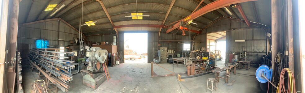 5009 Arrow Hwy, Montclair, CA à louer - Photo du bâtiment - Image 3 de 5