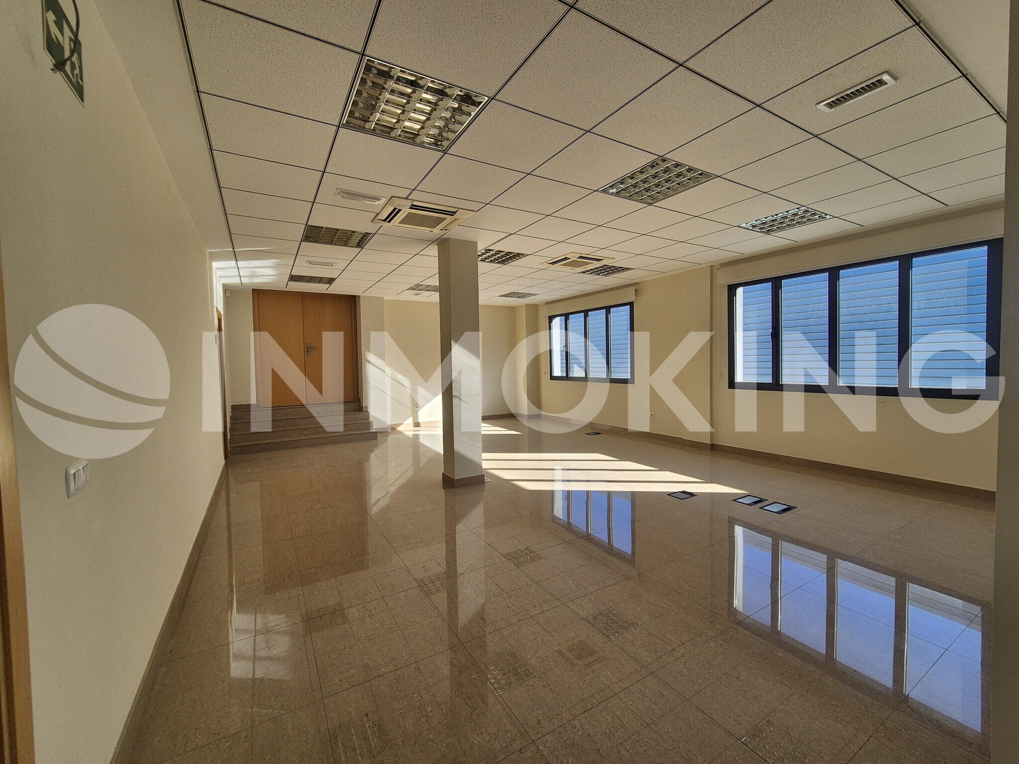 Industrial in Alzira, Valencia for lease Interior Photo- Image 1 of 11