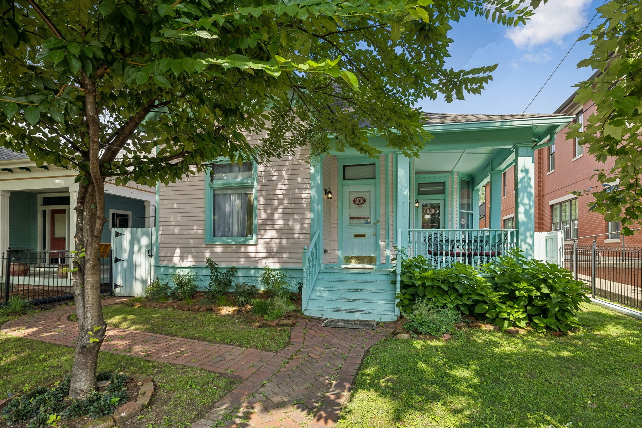 206 S 11th St, Nashville, TN for sale Primary Photo- Image 1 of 28
