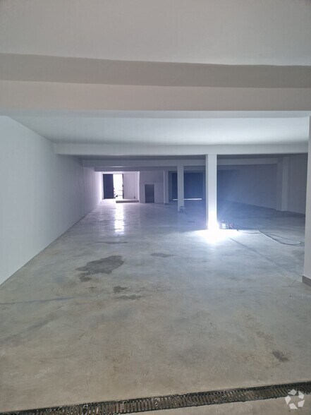 Industrial in Humanes de Madrid, Madrid for lease - Building Photo - Image 3 of 11