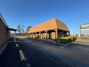 2581 Montgomery Hwy, Dothan, AL à louer Photo intérieure- Image 2 de 3