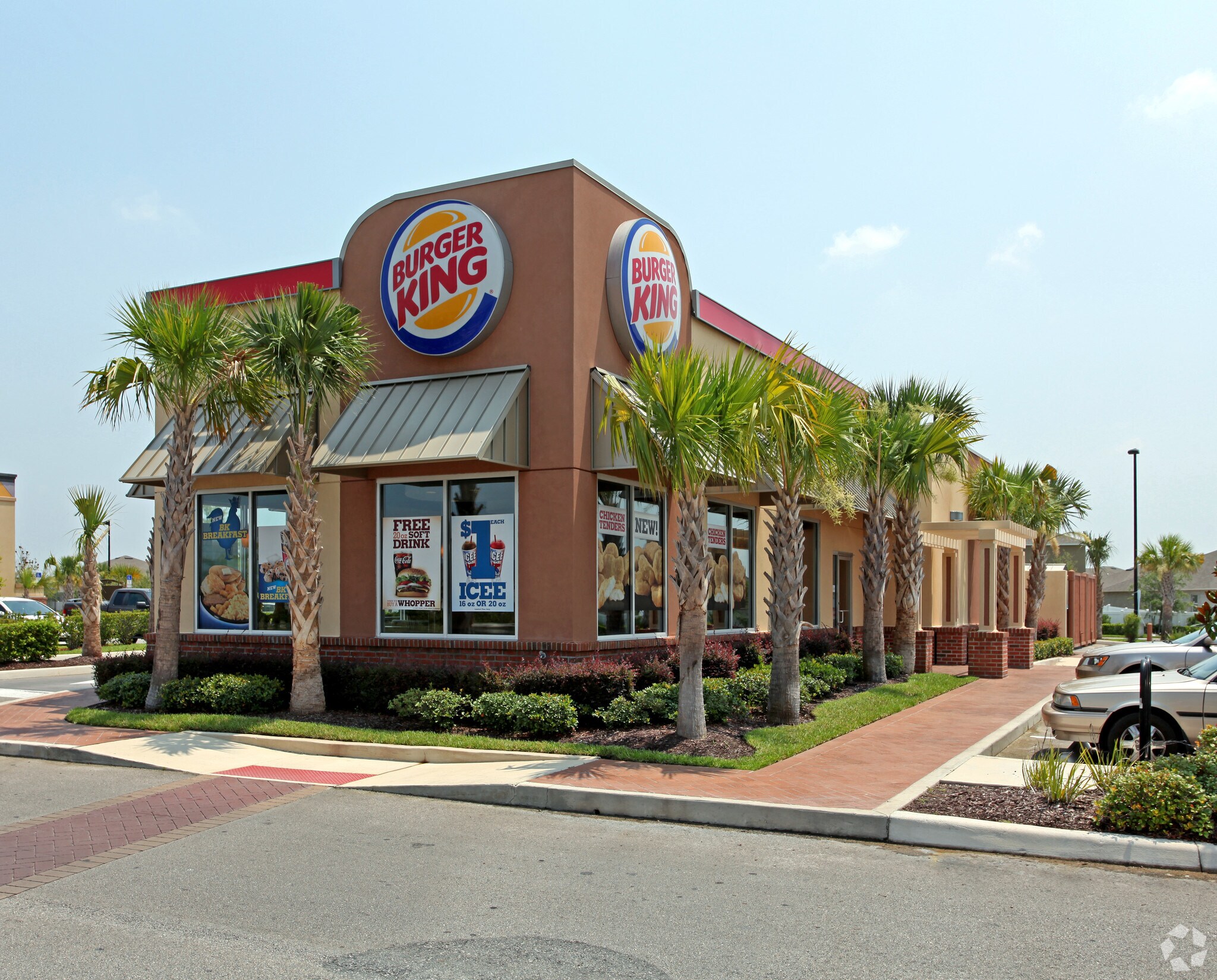 375 S Avalon Park Blvd, Orlando, FL for lease Primary Photo- Image 1 of 3