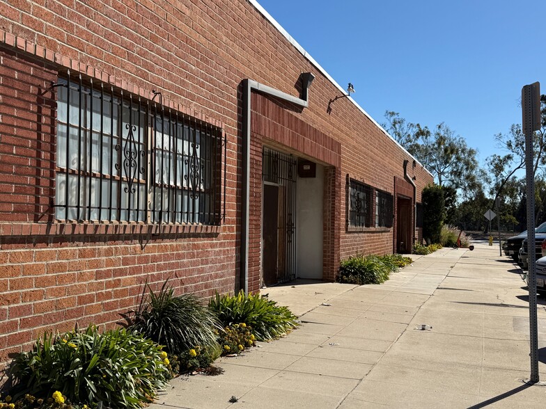 1661-1665 9th St, Santa Monica, CA for lease - Building Photo - Image 2 of 8