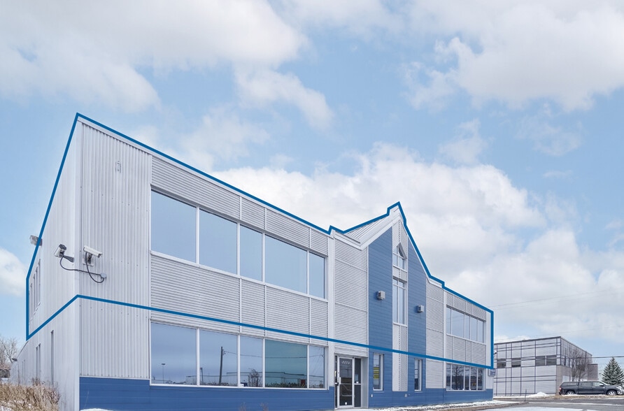 2275 St Bombardier, Sainte-julie, QC for sale - Primary Photo - Image 1 of 1