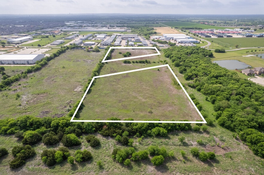 1801 Lone Star Rd, Mansfield, TX à vendre - Photo du bâtiment - Image 2 de 5