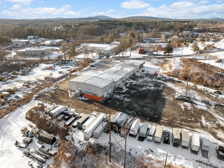 29 Legate Hill Rd, Sterling, MA for sale - Building Photo - Image 3 of 7