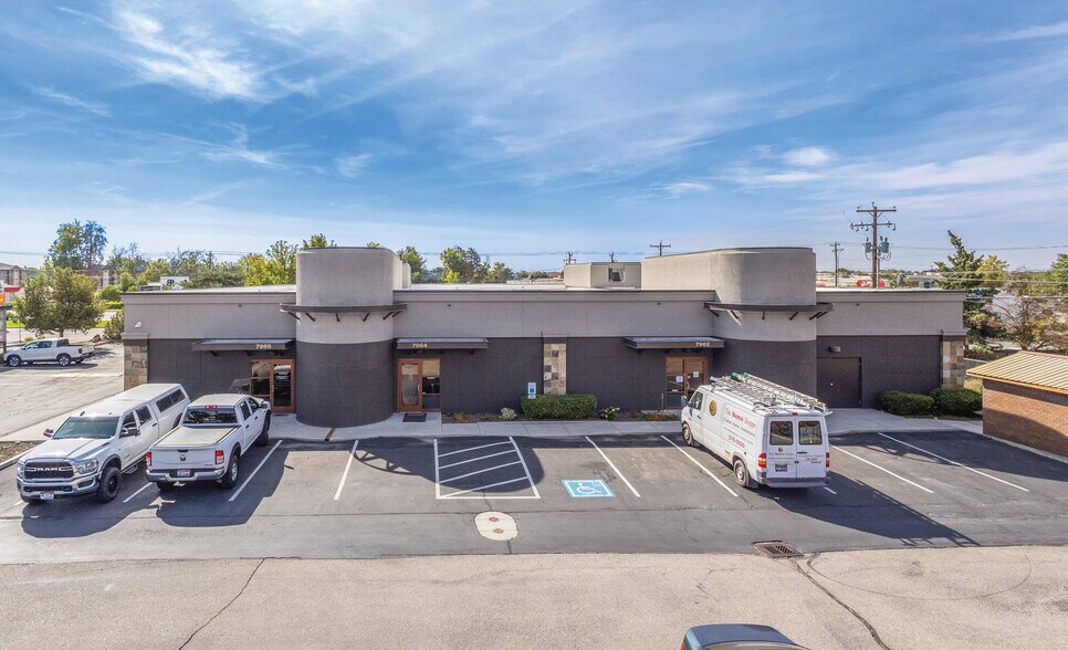 7962-7982 W Fairview Ave, Boise, ID à louer - Photo du bâtiment - Image 3 de 5