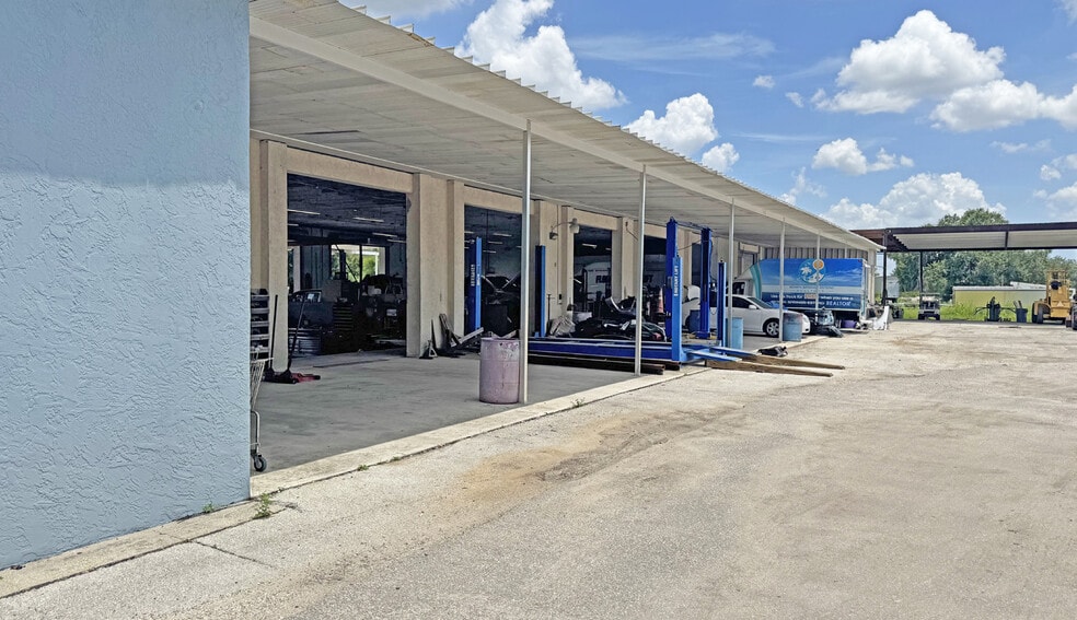 3100 Kennesaw St, Fort Myers, FL for sale - Building Photo - Image 3 of 5