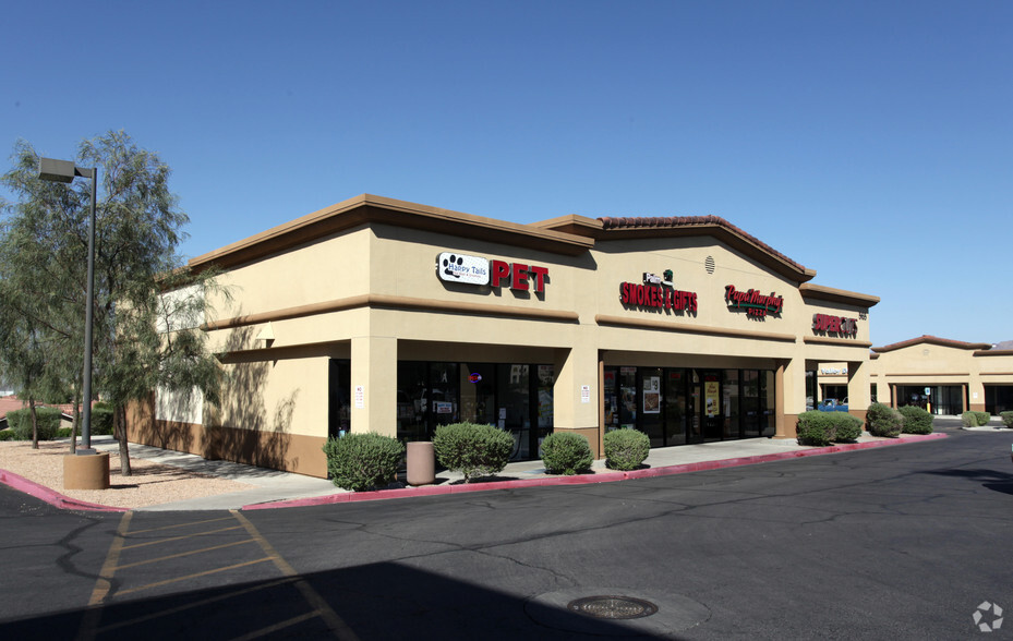 565 College Dr, Henderson, NV for lease - Primary Photo - Image 1 of 4