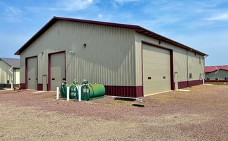 Plus de détails pour 1729 N Walnut Ave, Brandon, SD - Industriel à louer