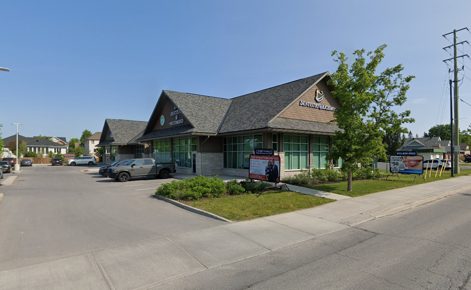 6261 Perth St, Richmond, ON for lease - Building Photo - Image 1 of 2