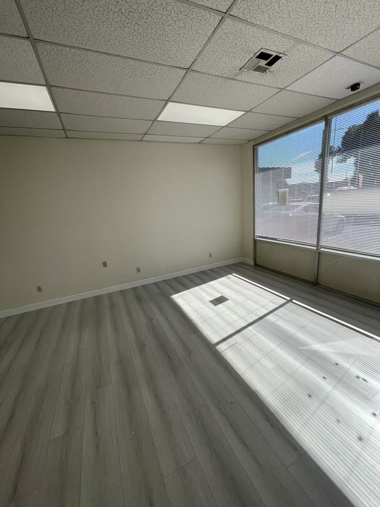 4588 Peralta Blvd, Fremont, CA for lease Interior Photo- Image 1 of 7