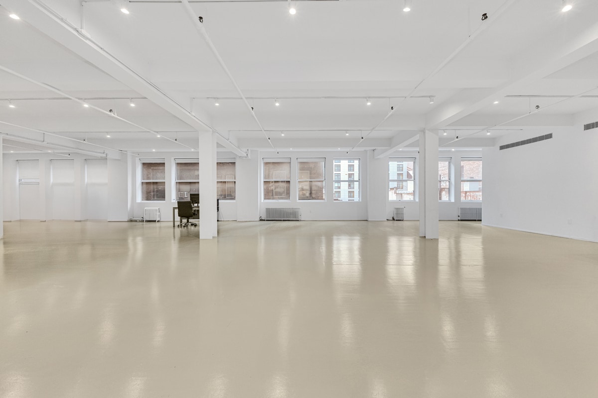 134 W 29th St, New York, NY 10001 - Unit 5th Floor - - Interior Photo - Image 2 of 11
