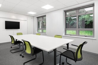 Rivermead Dr, Swindon for lease Interior Photo- Image 1 of 6