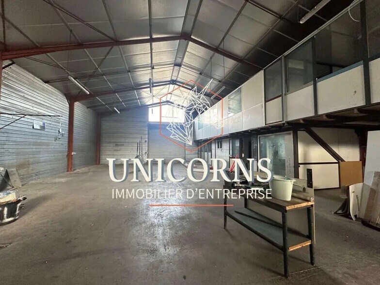 Industrial in Tournefeuille for lease - Building Photo - Image 3 of 4