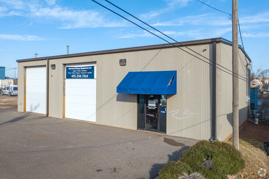 1221 SE 29th St, Oklahoma City, OK for sale - Primary Photo - Image 1 of 4