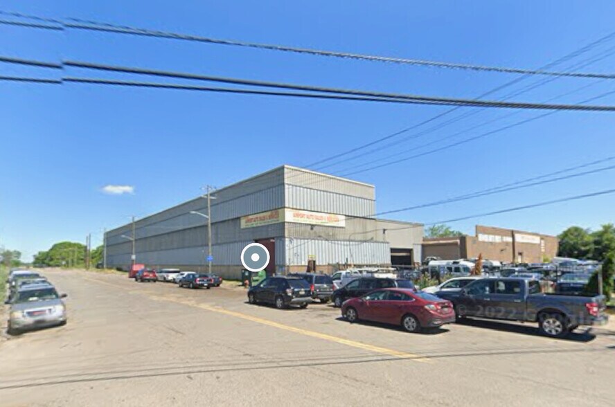 10000 French Rd, Detroit, MI à vendre - Photo du bâtiment - Image 2 de 10