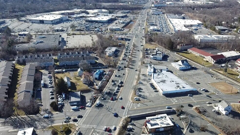 81 East Route 59, Nanuet, NY for sale - Building Photo - Image 2 of 2