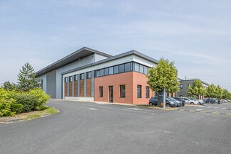 More details for 8 Rue du Commandant d'Estienne d'Orves, Villeneuve-la-Garenne - Industrial for Lease
