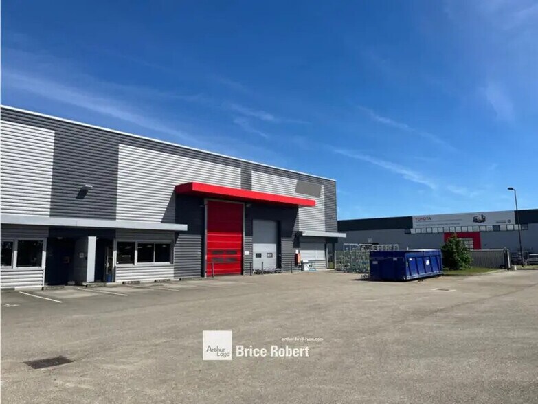 916 Rue De La Craz, Dagneux à louer - Photo du bâtiment - Image 1 de 4