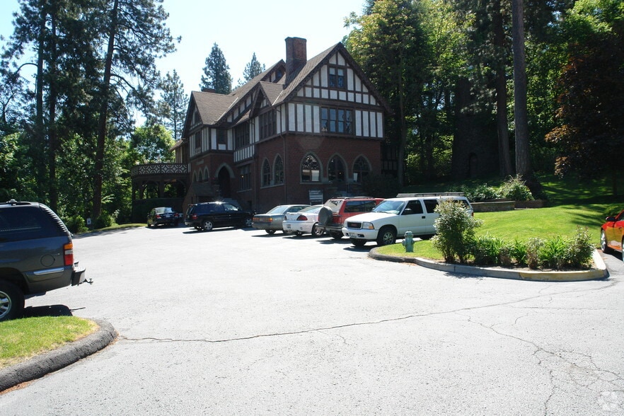 703 W 7th Ave, Spokane, WA for lease - Building Photo - Image 2 of 4