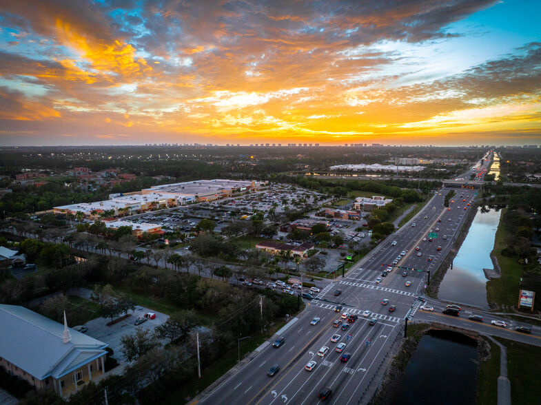 2405 Tarpon Bay Blvd, Naples, FL à louer - Photo du b timent - Image 1 de 9