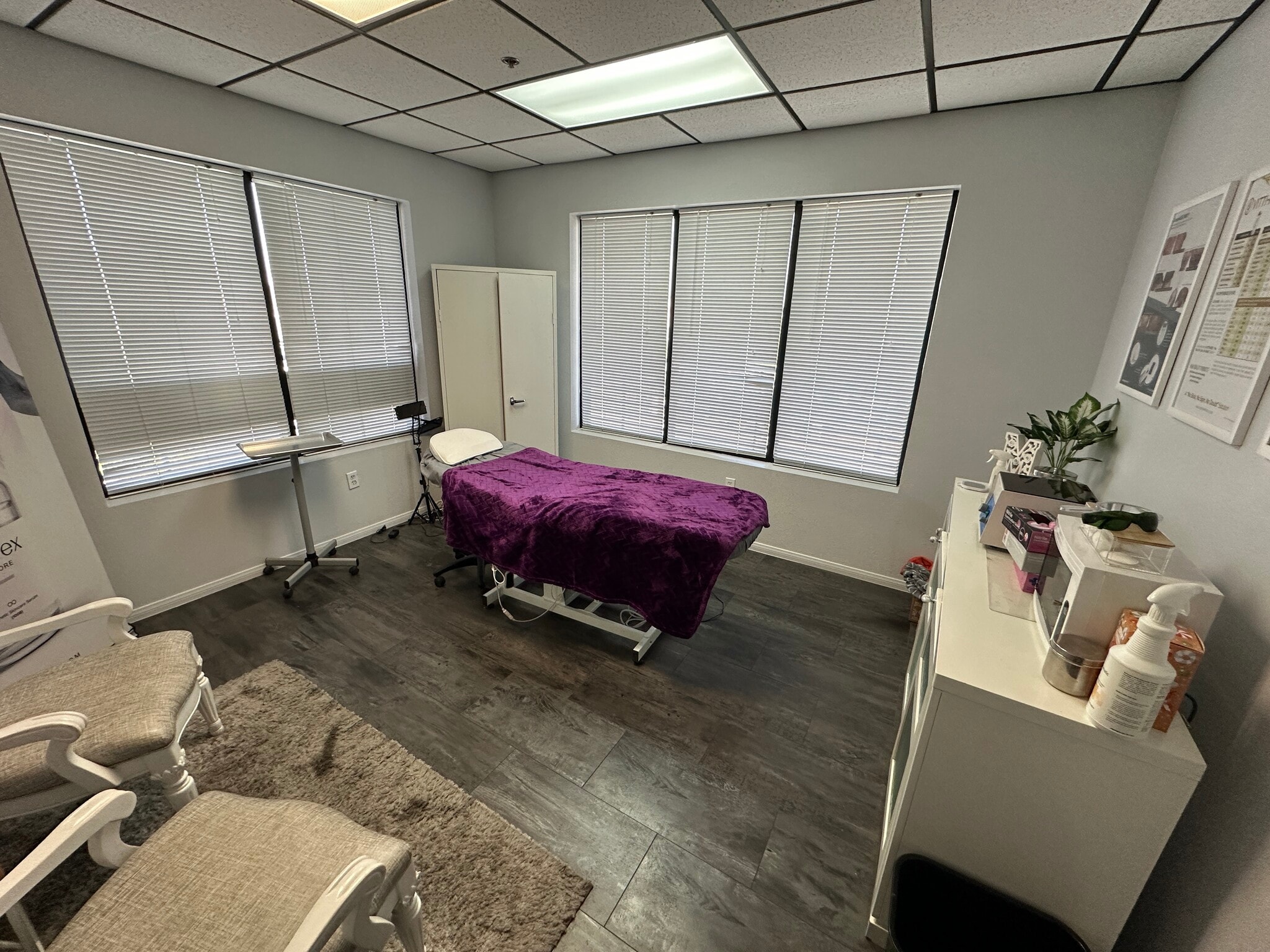 4815 W Russell Rd, Las Vegas, NV for lease Interior Photo- Image 1 of 2