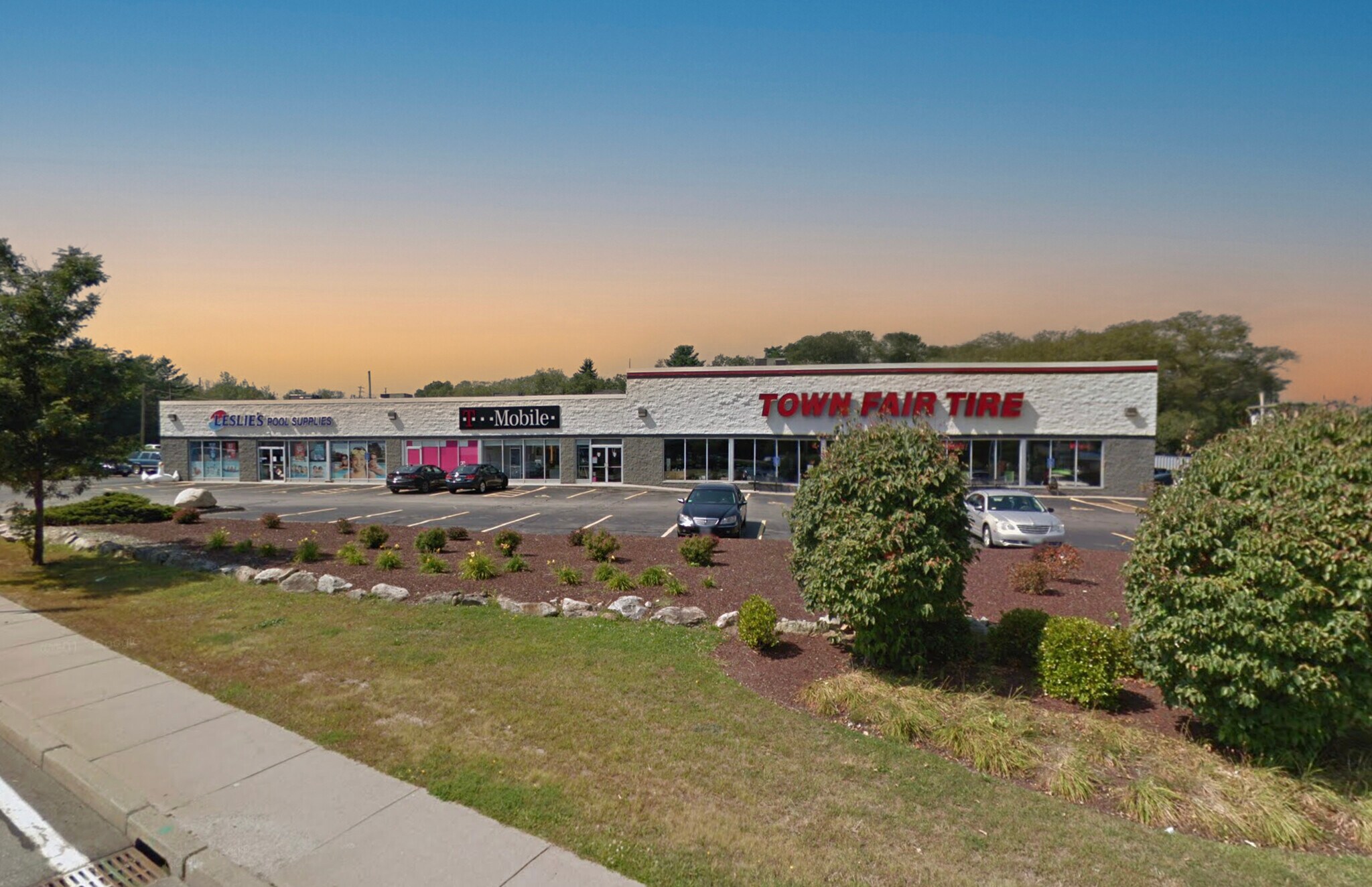 1085 Bald Hill Rd, Warwick, RI for lease Primary Photo- Image 1 of 2