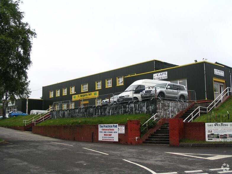 Pengam Rd, Aberbargoed à louer - Photo du bâtiment - Image 2 de 16