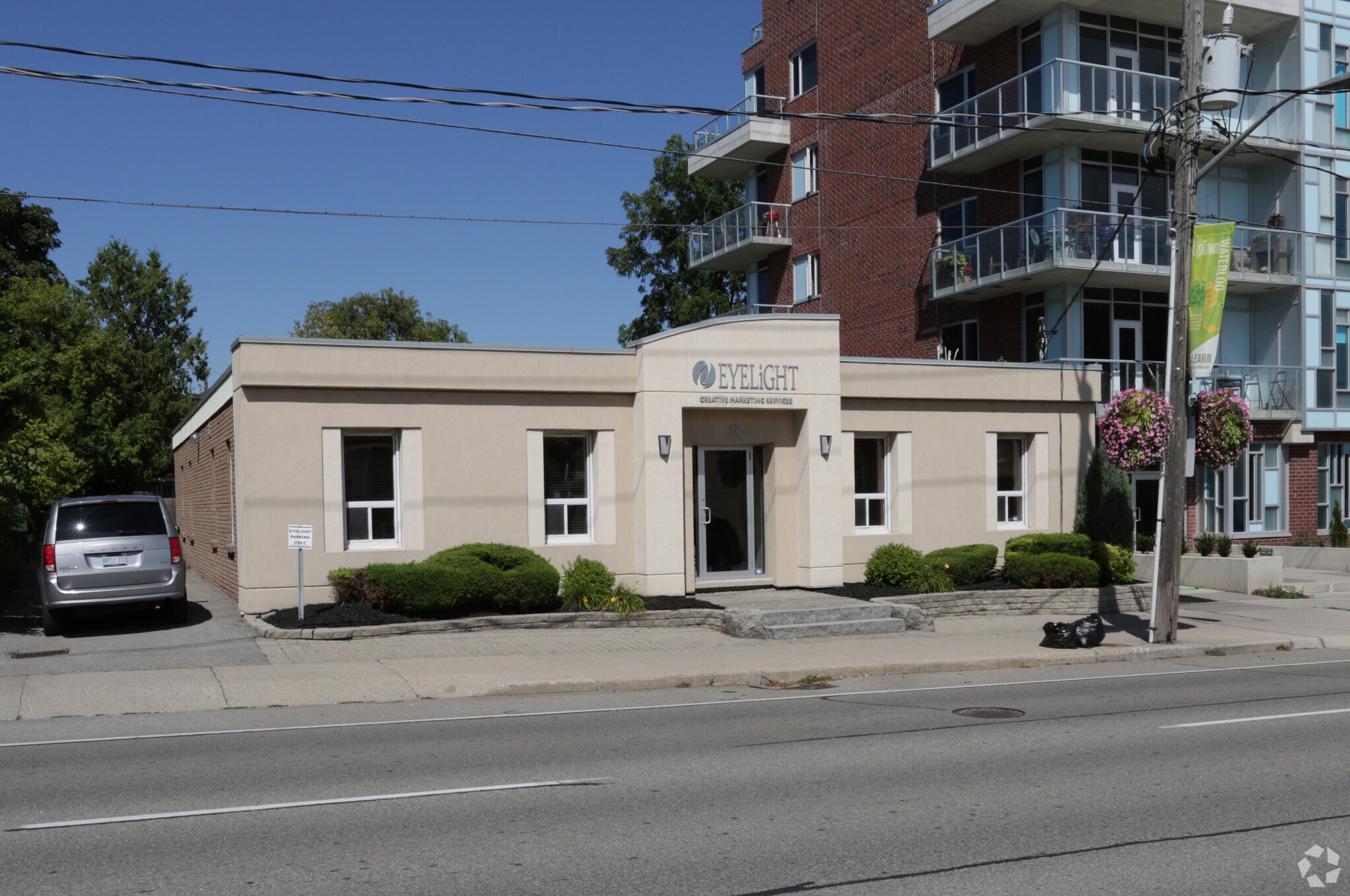 38 Bridgeport Rd E, Waterloo, ON for sale Primary Photo- Image 1 of 1
