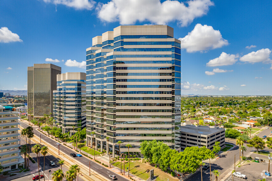 2800 N Central Ave, Phoenix, AZ for lease - Building Photo - Image 1 of 4