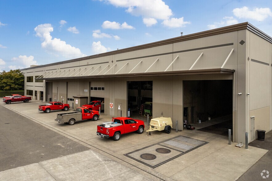 5835 Segale Park Drive C, Tukwila, WA for lease - Building Photo - Image 2 of 3